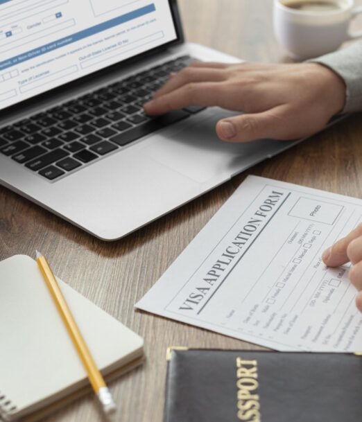 visa-application-form-laptop